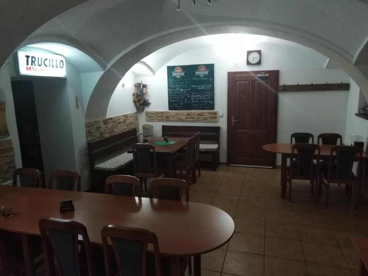 Penzion U Dvojice ノヴェー・ムニェスト・ナ・モラヴィエ エクステリア 写真